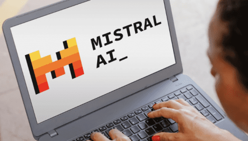 Mistral联手埃森哲，AI公司开始“曲线”进攻企业市场