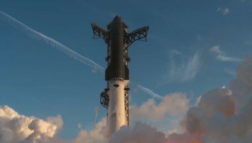 SpaceX 星舰首次入轨并部署星链卫星,因发动机故障提前结束飞行,航天资讯配图